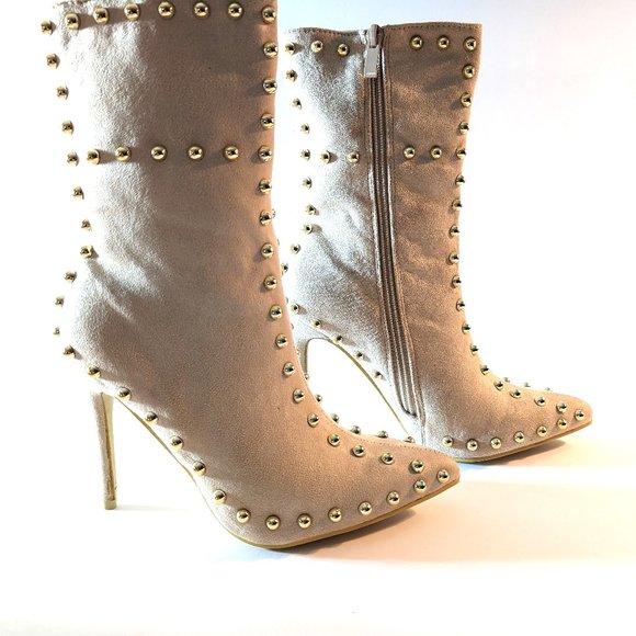 Top Show Cream Color Vegan Suede Pointy Toe Gold Studded Ankle Boots - Picture 2 of 13